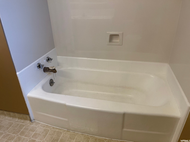 823 E Holroyd Dr S, Ogden, UT 84403 — photo 12