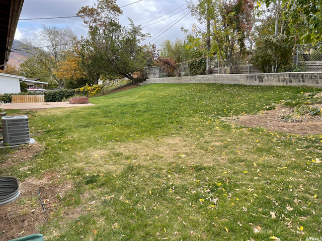 823 E Holroyd Dr S, Ogden, UT 84403 — photo 5