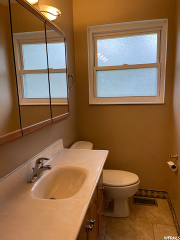 823 E Holroyd Dr S, Ogden, UT 84403 — photo 8