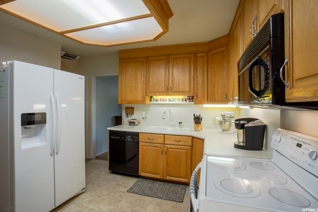 1108 E 5600 S, Murray, UT 84121 — photo 8