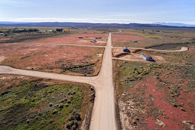 321  BOBBIE LN, La Sal UT 84530