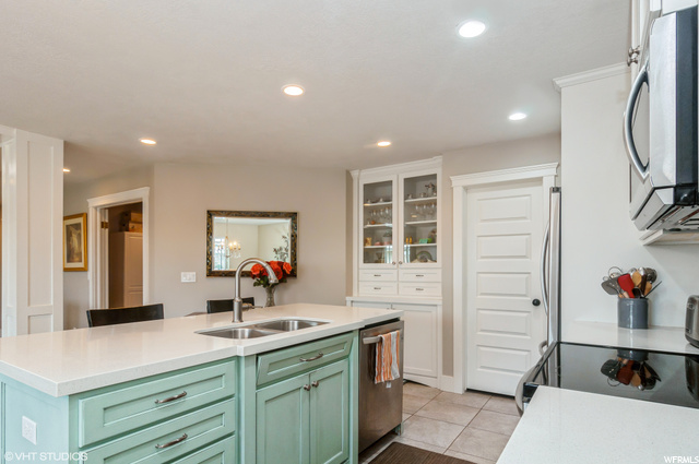 399 W 400 N #46, Bountiful, UT 84010 — photo 6