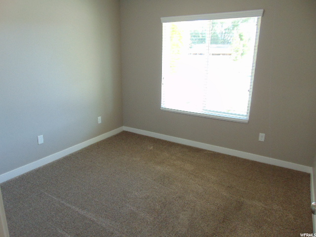1807 N 2275 W, Clinton, UT 84015 — photo 9