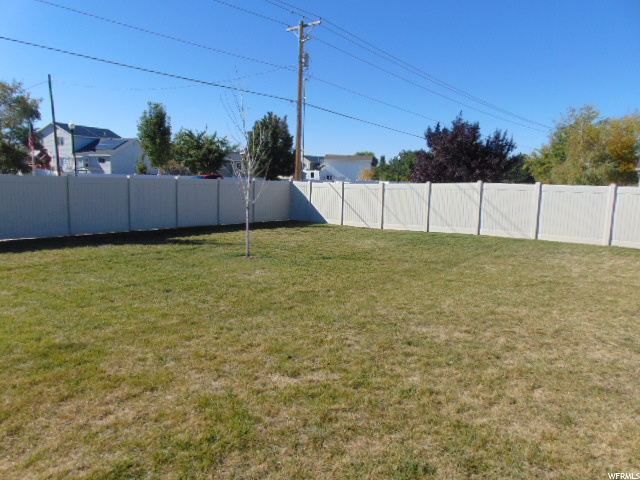 1807 N 2275 W, Clinton, UT 84015 — photo 7