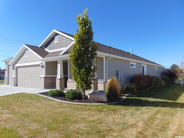 1807 N 2275 W, Clinton, UT 84015 — photo 4