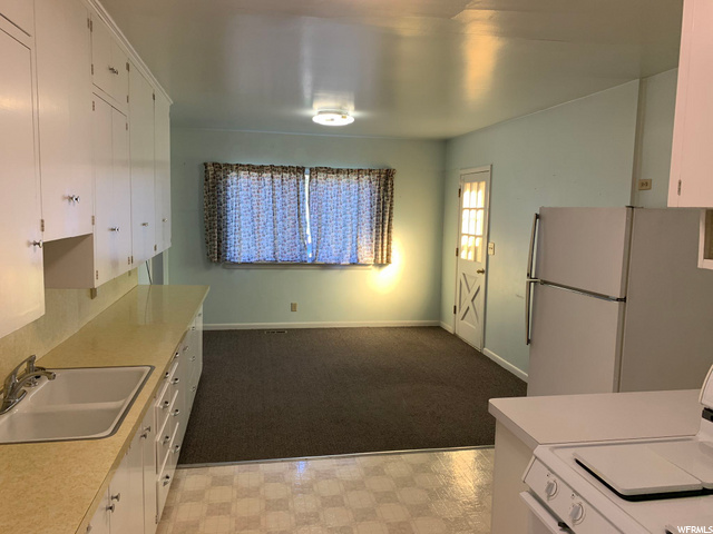 86 N Beacon Ave E, Layton, UT 84041 — photo 5