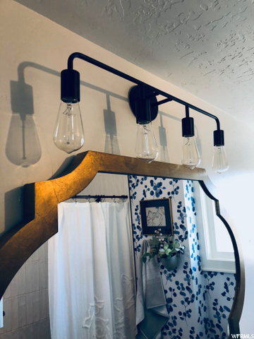 2nd Level: Stunning Light Fixtures
