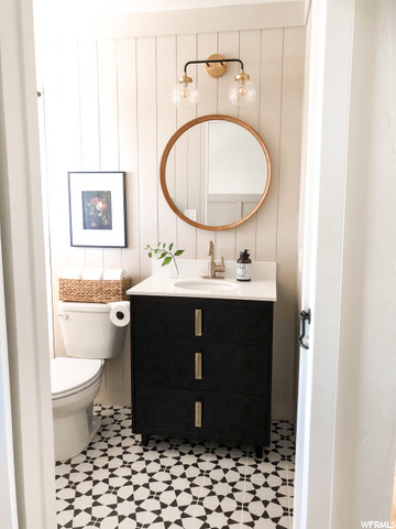 Main Floor Bathroom