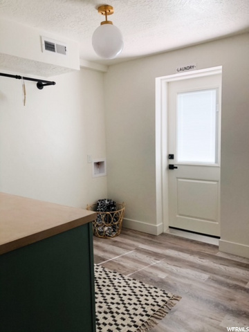 Basement: Laundry Room