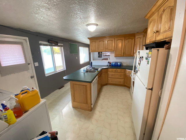 435 W 1550 N, Sunset, UT 84015 — photo 9