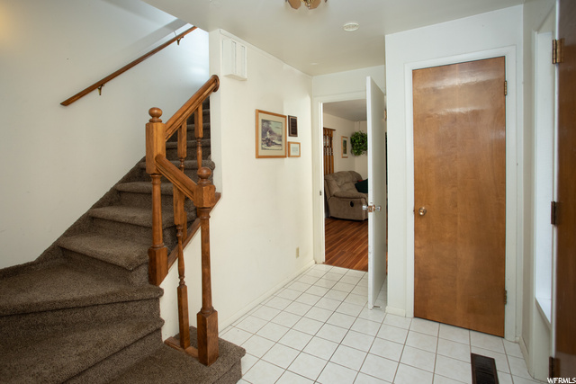 2440 S Pheasant Way E, Bountiful, UT 84010 — photo 4