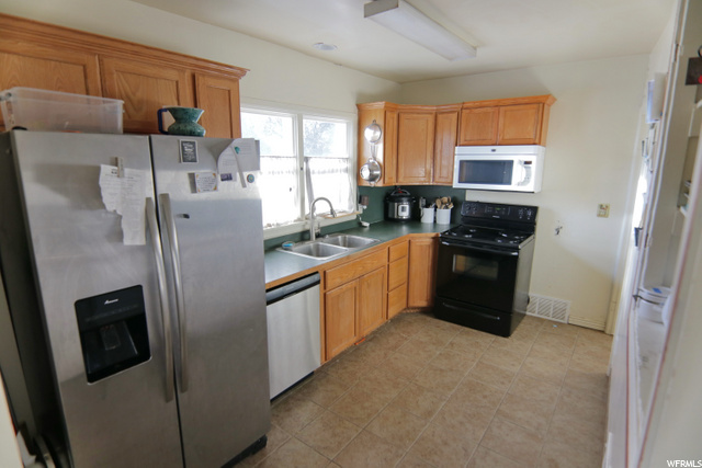 245 E 200 S, Nephi, UT 84648 — photo 12