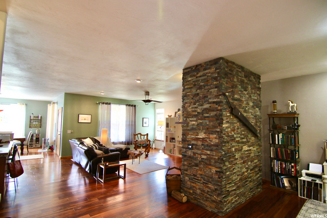 388 E 100 S, Moab, UT 84532 — photo 7