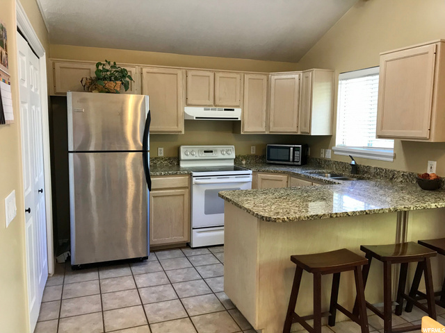116 W 1225 N, Layton, UT 84041 — photo 4