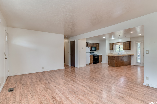 2636 E 3450 N, Layton, UT 84040 — photo 5