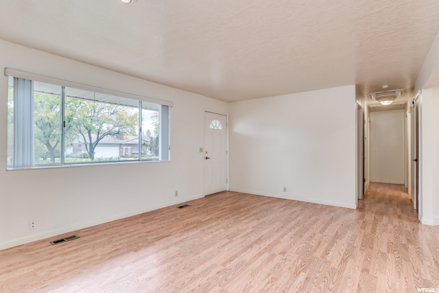 2636 E 3450 N, Layton, UT 84040 — photo 6