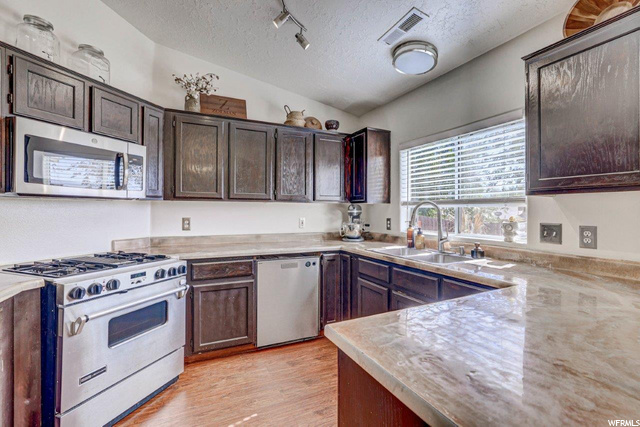356 E 500 S, Ivins, UT 84738 — photo 11