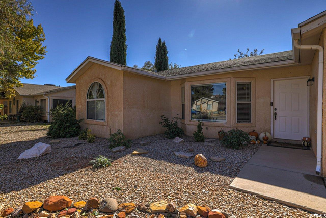 356 E 500 S, Ivins, UT 84738 — photo 2