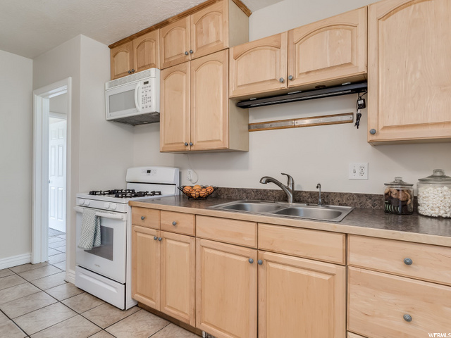 86 N Aircraft Ave E, Layton, UT 84041 — photo 7