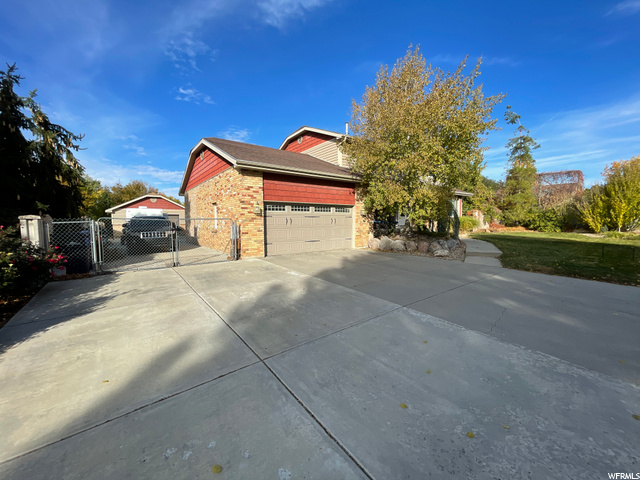 10906 S Pampas Dr E, Sandy, UT 84094 — photo 2