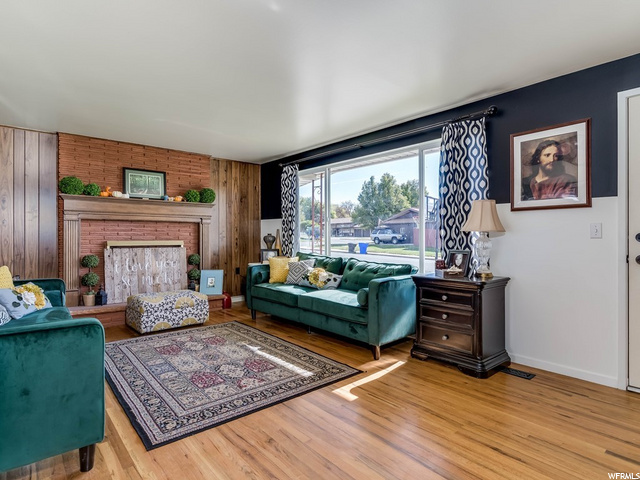 320 W 2250 N, Sunset, UT 84015 — photo 5