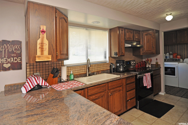 682 E 3225 N, North Ogden, UT 84414 — photo 11