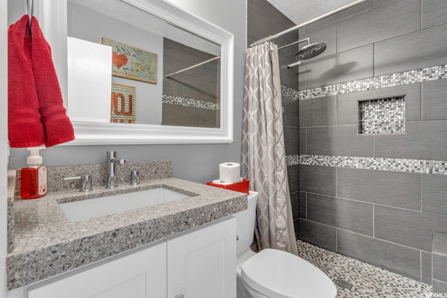 1610 E 2475 N, Layton, UT 84040 — photo 12