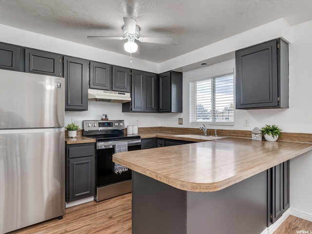 407 W 2300 S, Clearfield, UT 84015 — photo 9
