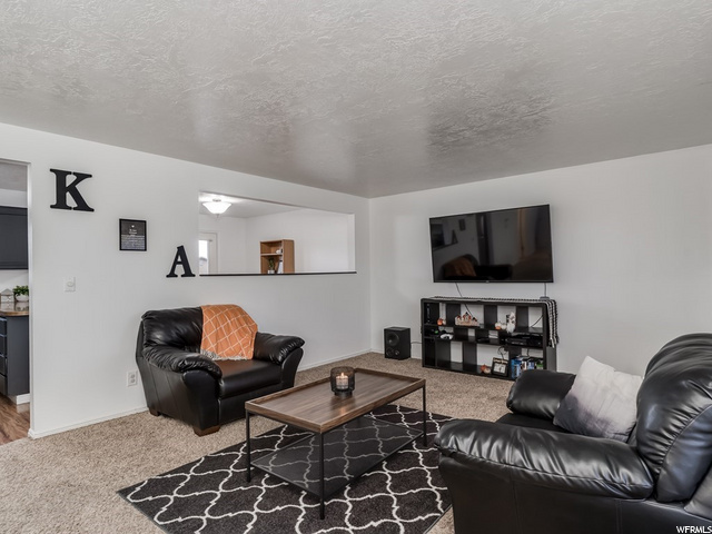 407 W 2300 S, Clearfield, UT 84015 — photo 4