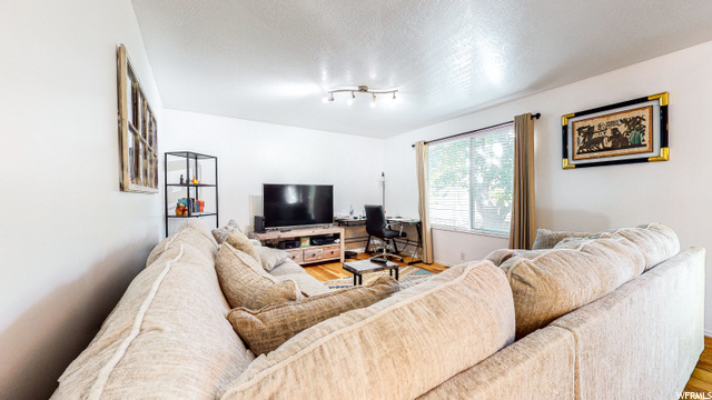 574 E Downing St, Midvale, UT 84047 — photo 9