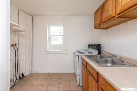 2215 S Madison Ave E, Ogden, UT 84401 — photo 2