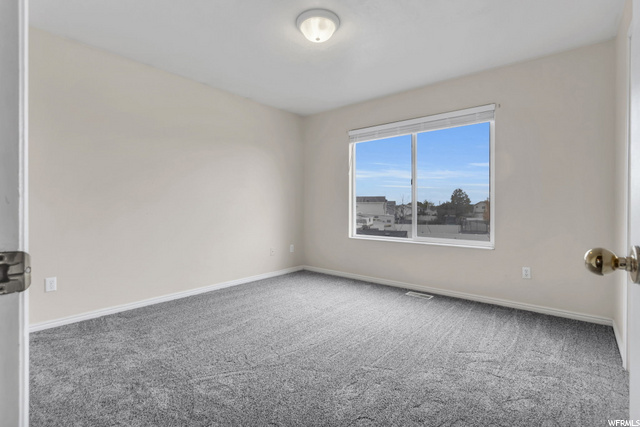 5085 Vista Dr, Roy, UT 84067 — photo 8