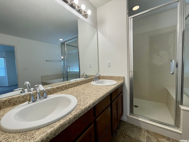 5629 S 3150 W, Roy, UT 84067 — photo 10