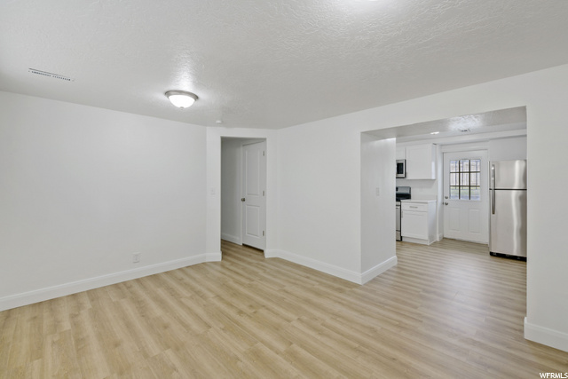 9831 S 700 E, Sandy, UT 84070 — photo 12