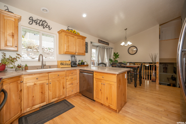 924 N 600 E, Springville, UT 84663 — photo 7