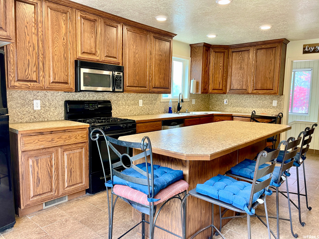981 E 1700 N, North Ogden, UT 84414 — photo 10