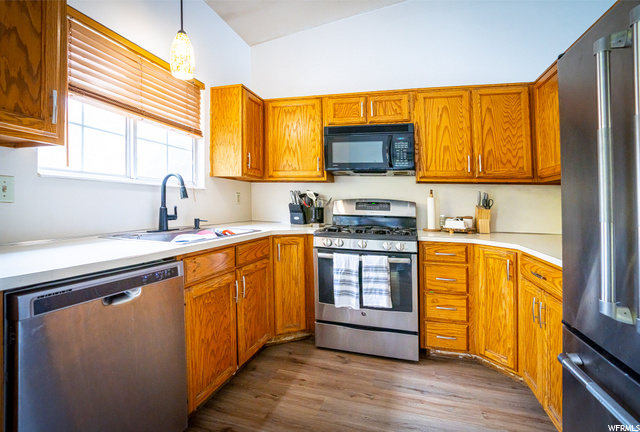 2320 N 2050 E, Layton, UT 84040 — photo 11