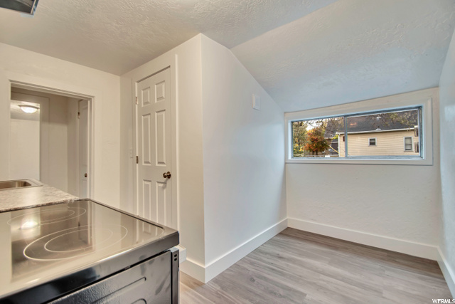 582 21st St, Ogden, UT 84401 — photo 8
