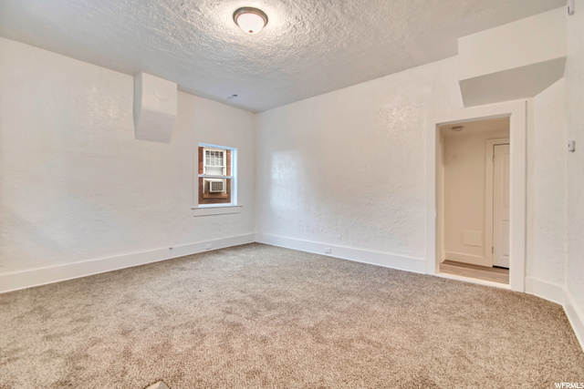 582 21st St, Ogden, UT 84401 — photo 2