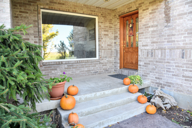 258 E 6600 S, Hyrum, UT 84319 — photo 8