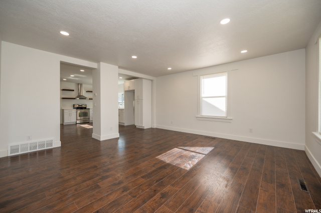 358 N 300 E, Price, UT 84501 — photo 9