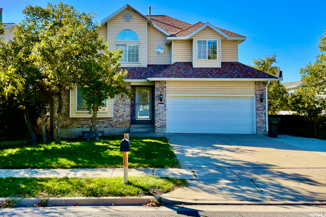 2079 N Sunset Dr, Layton, UT 84041 — photo 2