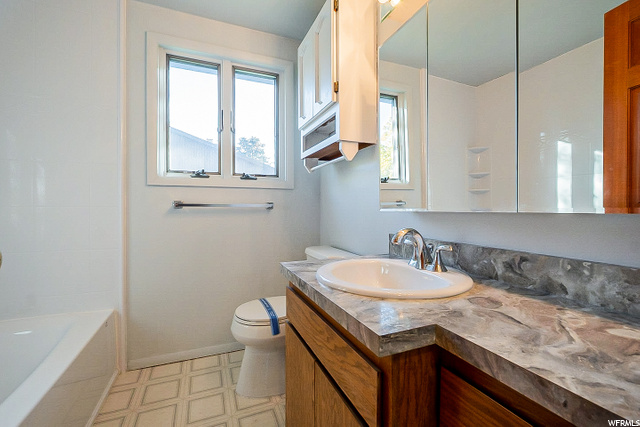 427 E Darin Cir, Sandy, UT 84070 — photo 8