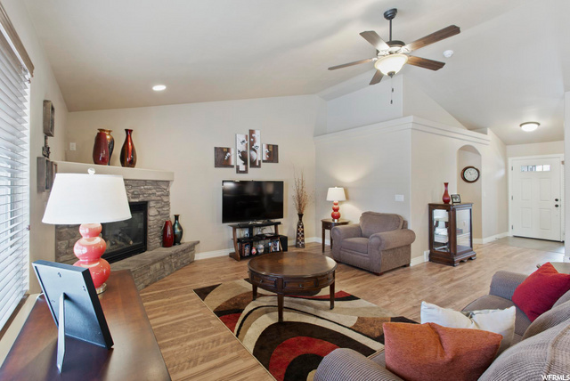 343 E 8620 S, Sandy, UT 84070 — photo 5