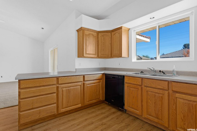 699 S 160 E, Ivins, UT 84738 — photo 10