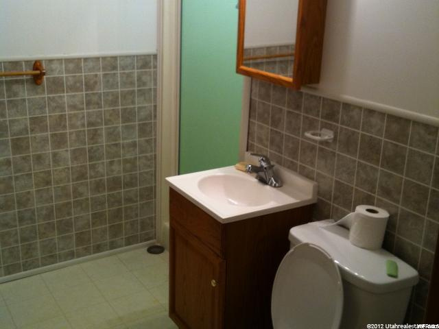 4447 S 225 E, Washington Terrace, UT 84405 — photo 11