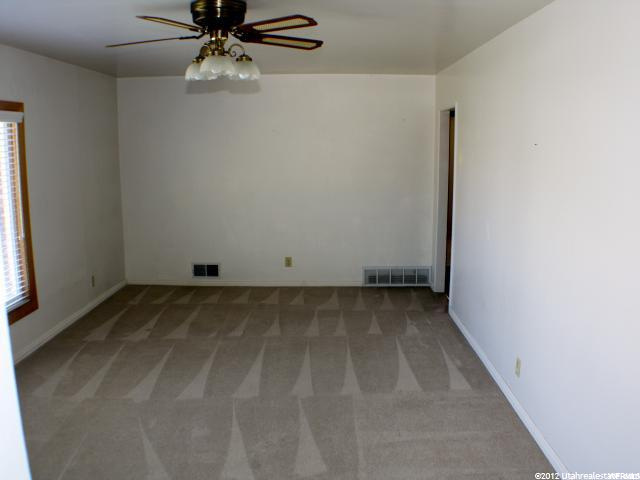 4447 S 225 E, Washington Terrace, UT 84405 — photo 3