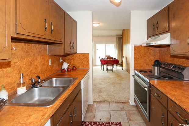 44 W White Barn Dr, Ogden, UT 84414 — photo 9