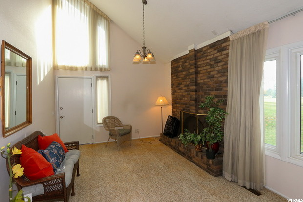 44 W White Barn Dr, Ogden, UT 84414 — photo 2