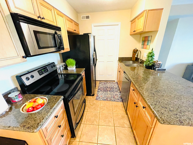 2095 S Main St #2, Bountiful, UT 84010 — photo 4